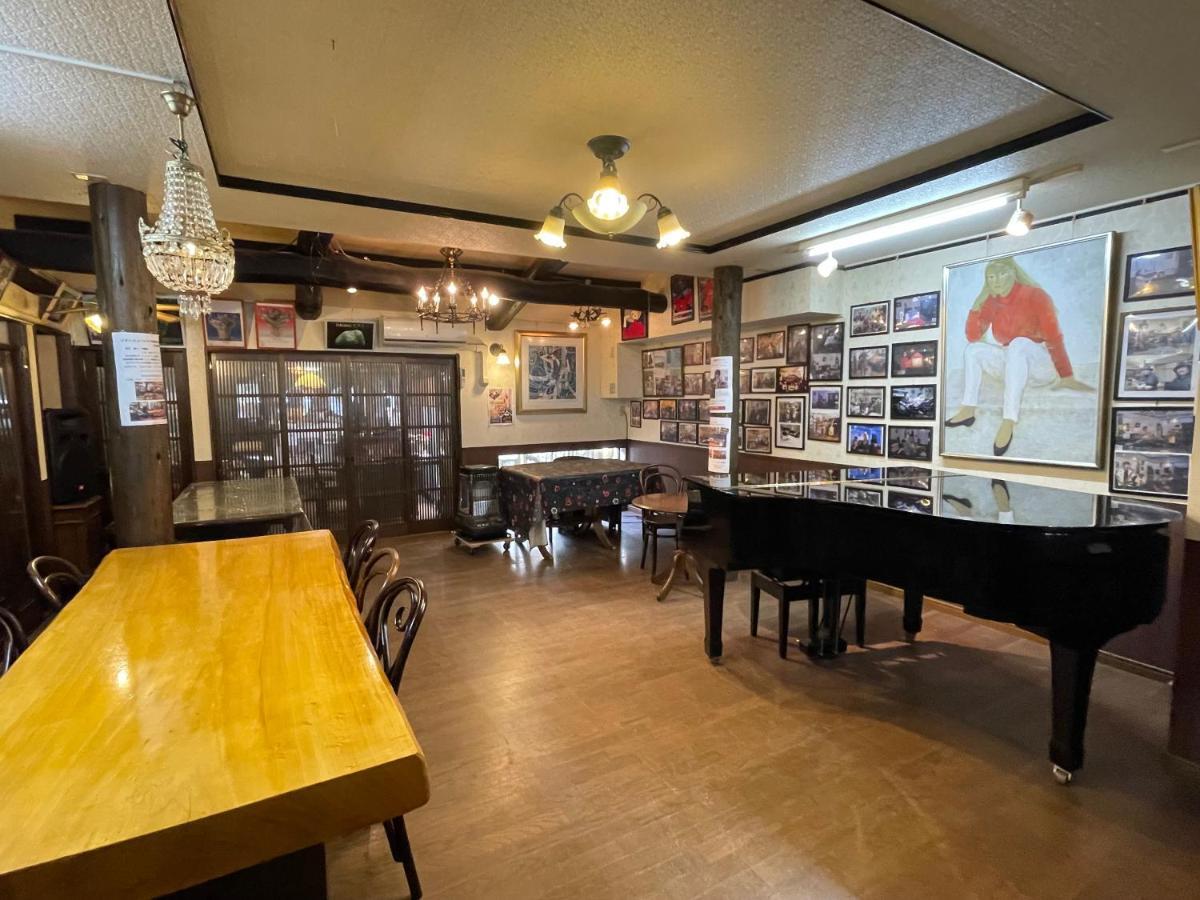 ホテル Live Cafe ひすいの海 糸魚川市 エクステリア 写真